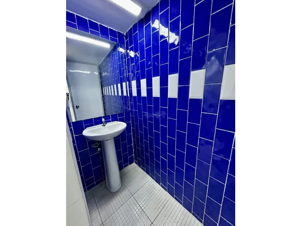 LOCAL COMERCIAL EN VENTA 92.90M2 - URB. PRADOS DEL ESTE - 4