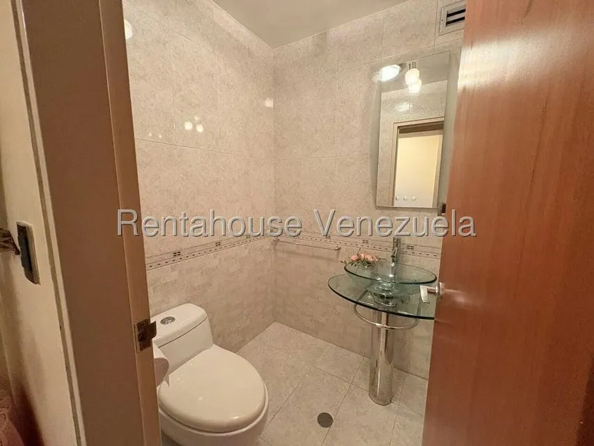 Apartamento (1 Nivel) en Venta en Los Nuevos Teques, Miranda - 19