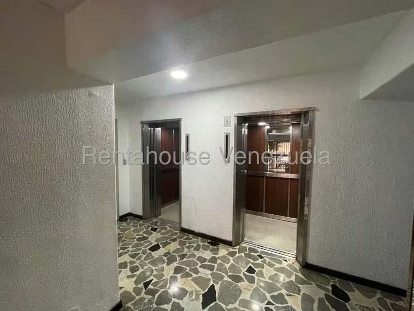 Apartamento (1 Nivel) en Venta en Los Nuevos Teques, Miranda - 4
