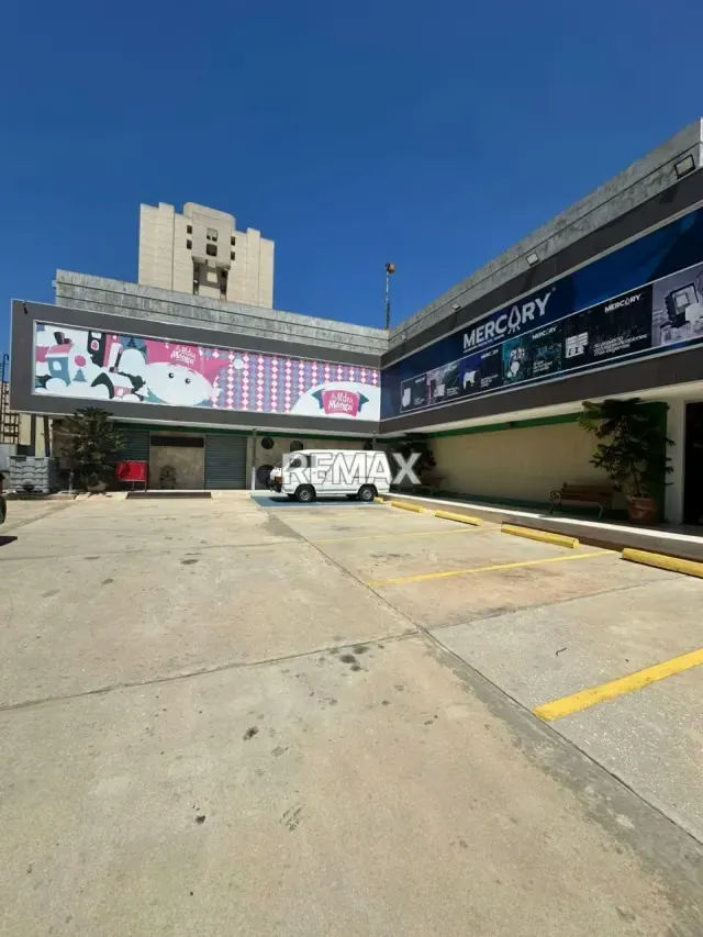 Local Comercial en Calle 72 - 2