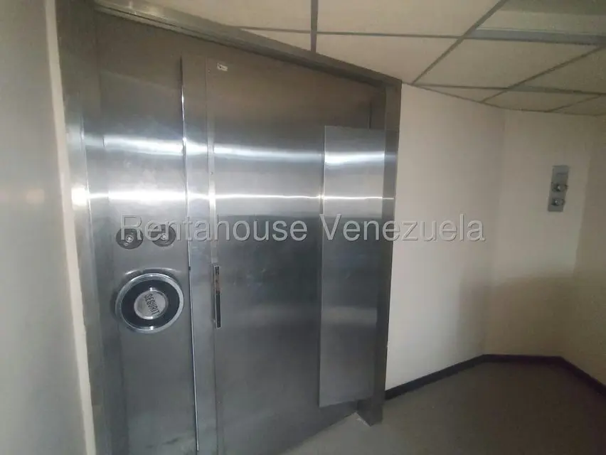 Comercial (Local Comercial) en Venta en Dr Portillo, Zulia - 26