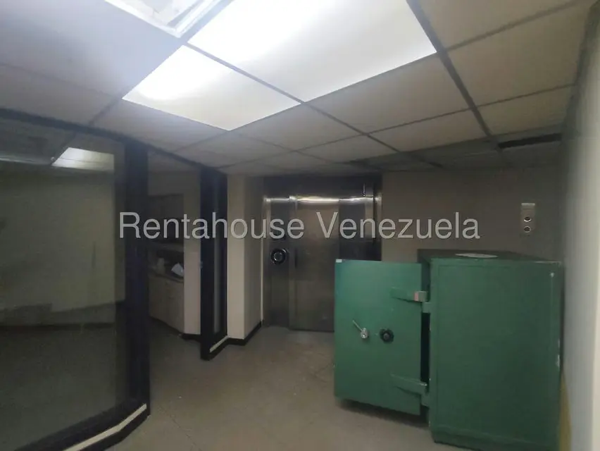 Comercial (Local Comercial) en Venta en Dr Portillo, Zulia - 27