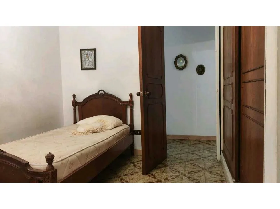 Vendo casa 601m2 Las Palmas 1092 - 24