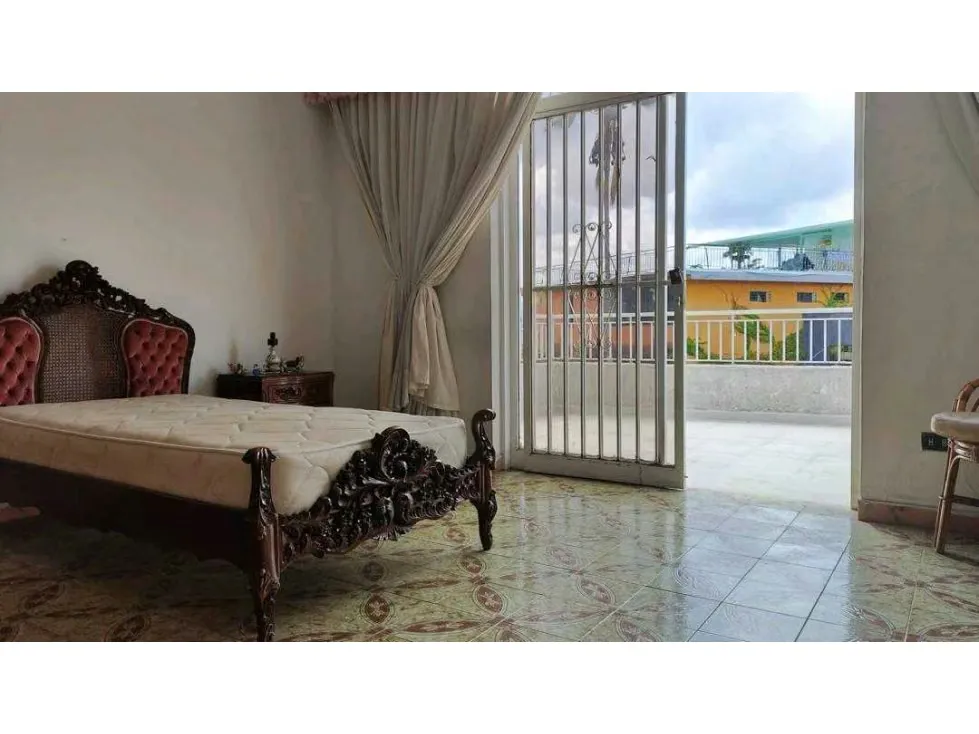Vendo casa 601m2 Las Palmas 1092 - 33