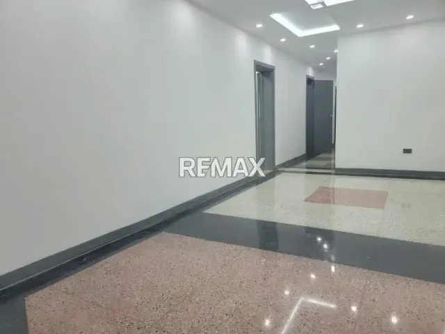Local Comercial en San Roman - Caracas en Las Mercedes - 15