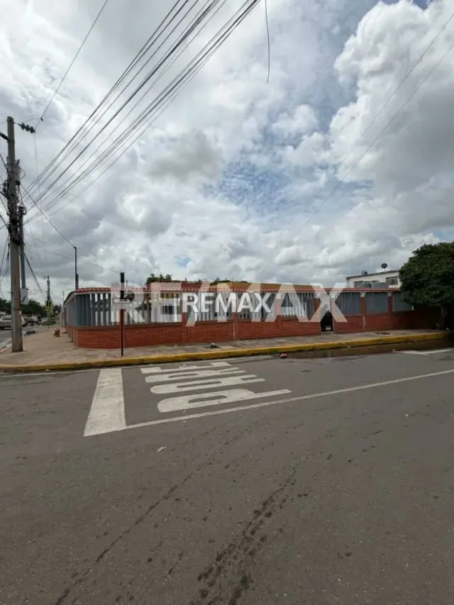 Casa en venta Urbanización La floresta zona oeste