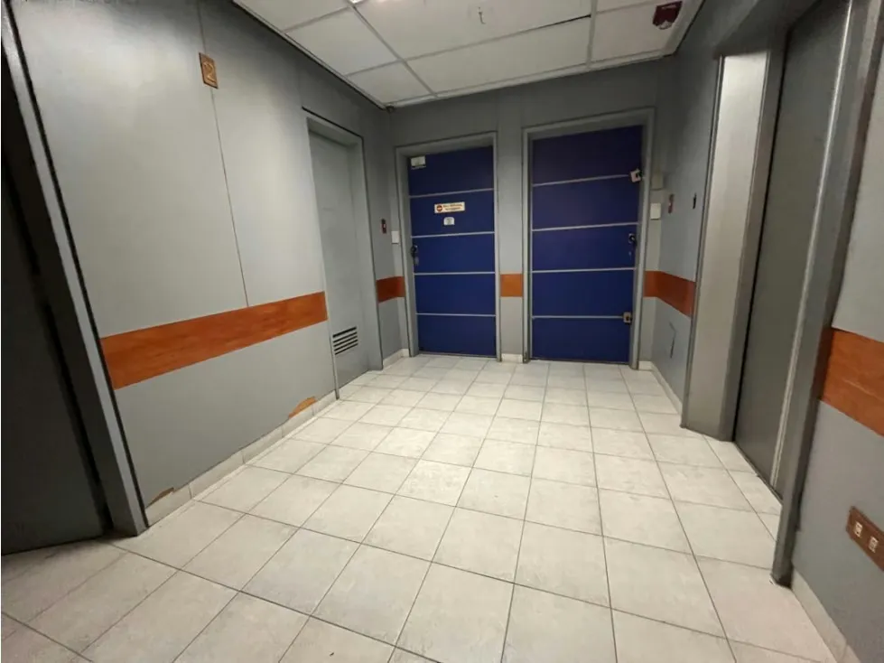 Alquilo oficina 150 m2 La Urbina 5394 - 3