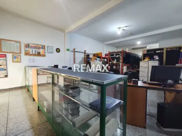 VENTA LOCAL COMERCIAL CALLE RIVAS - 5