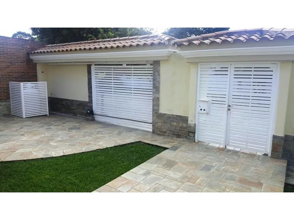Venta Casa Lomas de La Lagunita 740m2 - 27
