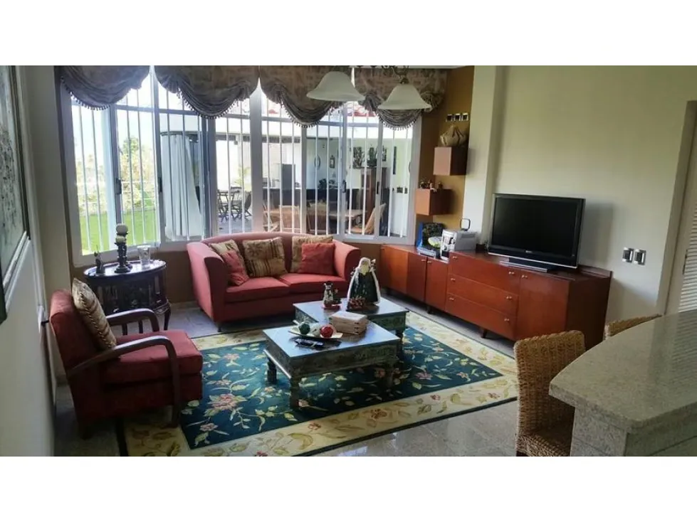 Venta Casa Lomas de La Lagunita 740m2 - 6