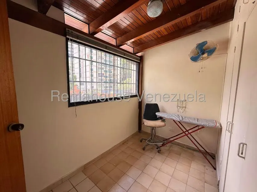 Apartamento (1 Nivel) en Venta en La Campiña, Distrito Metropolitano - 28