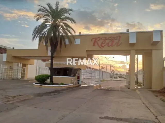 Venta de Cómodo Town House en el Conjunto Residencial Ciudad Real - 14