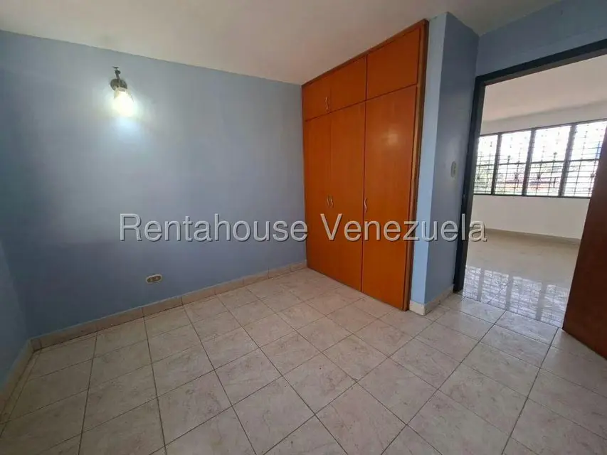 Local Comercial en Alquiler en Centro, Lara - 12