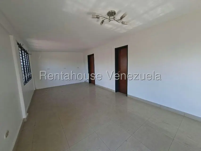 Local Comercial en Alquiler en Centro, Lara - 9
