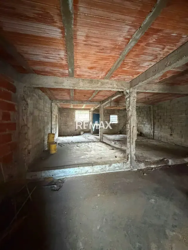 Venta de Casa Comercial con excelente ubicación Calle Arévalo González en Guacara - 5