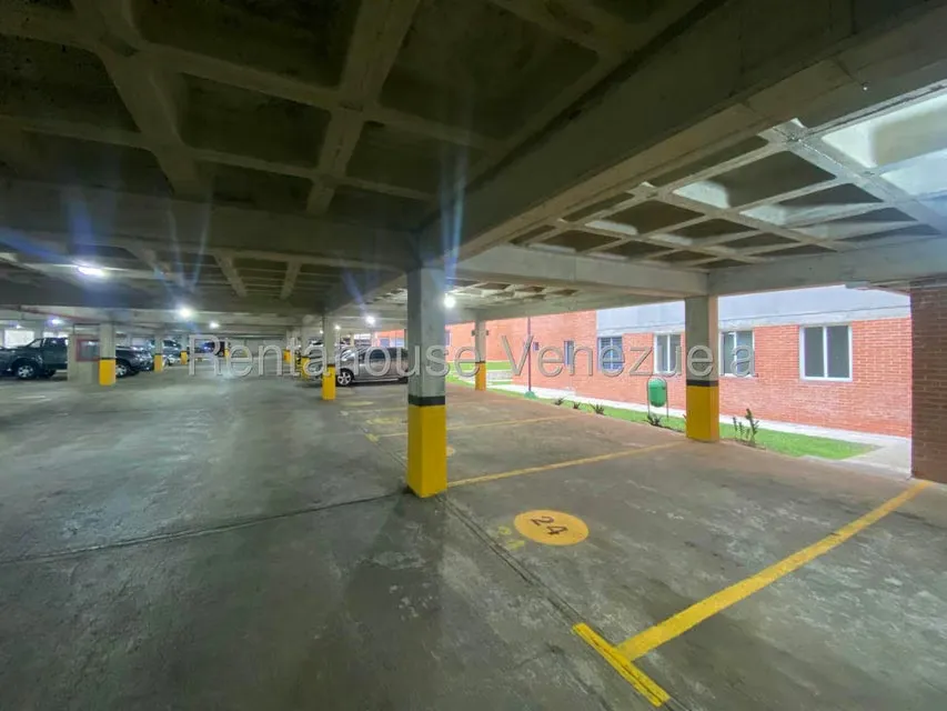 Apartamento (1 Nivel) en Venta en Colinas de La Tahona, Distrito Metropolitano - 25
