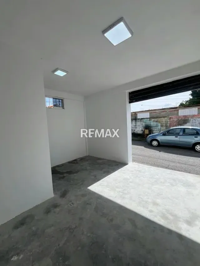 Local Comercial de 13 mts en Alquiler Urbanizacion los Pinos 2-Cabudare - 8