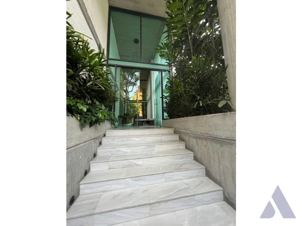 Vendo apartamento dúplex 310m2 Los Naranjos de Las Mercedes 1913 - 2