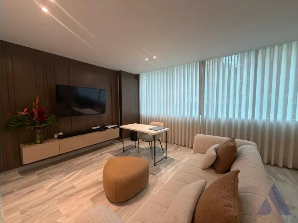 Vendo apartamento dúplex 310m2 Los Naranjos de Las Mercedes 1913 - 21