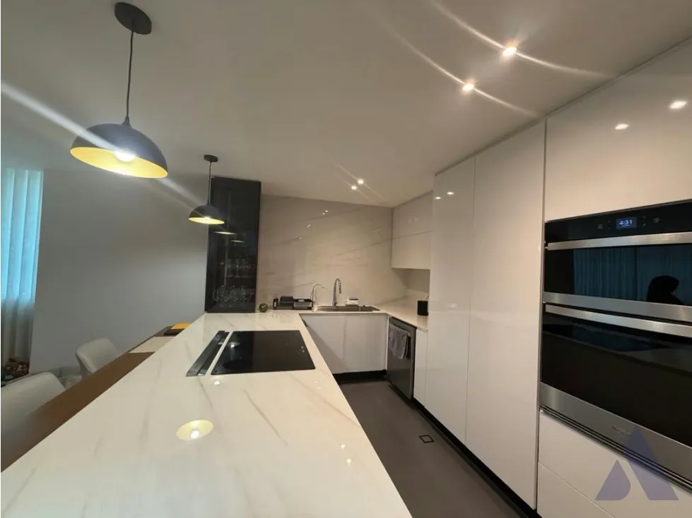 Vendo apartamento dúplex 310m2 Los Naranjos de Las Mercedes 1913 - 27