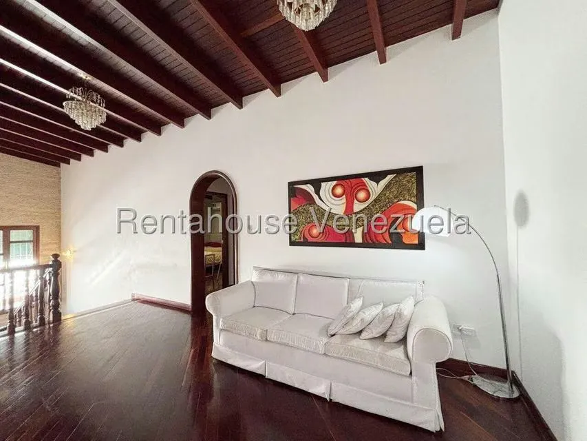 Casa (Duplex) en Venta en Lomas de La Lagunita, Distrito Metropolitano - 17
