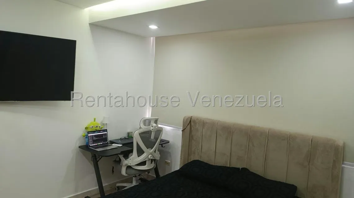 Apartamento (1 Nivel) en Venta en Trigal Norte, Carabobo - 32