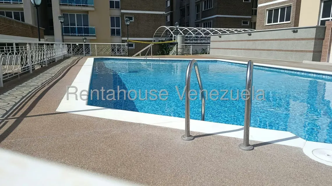 Apartamento (1 Nivel) en Venta en Trigal Norte, Carabobo - 36