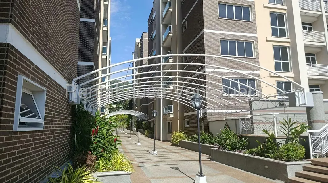 Apartamento (1 Nivel) en Venta en Trigal Norte, Carabobo - 40