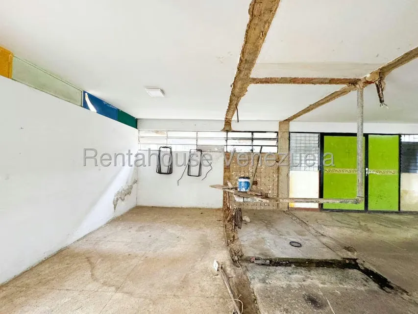 Casa (Duplex) en Venta en Chuao, Distrito Metropolitano - 16