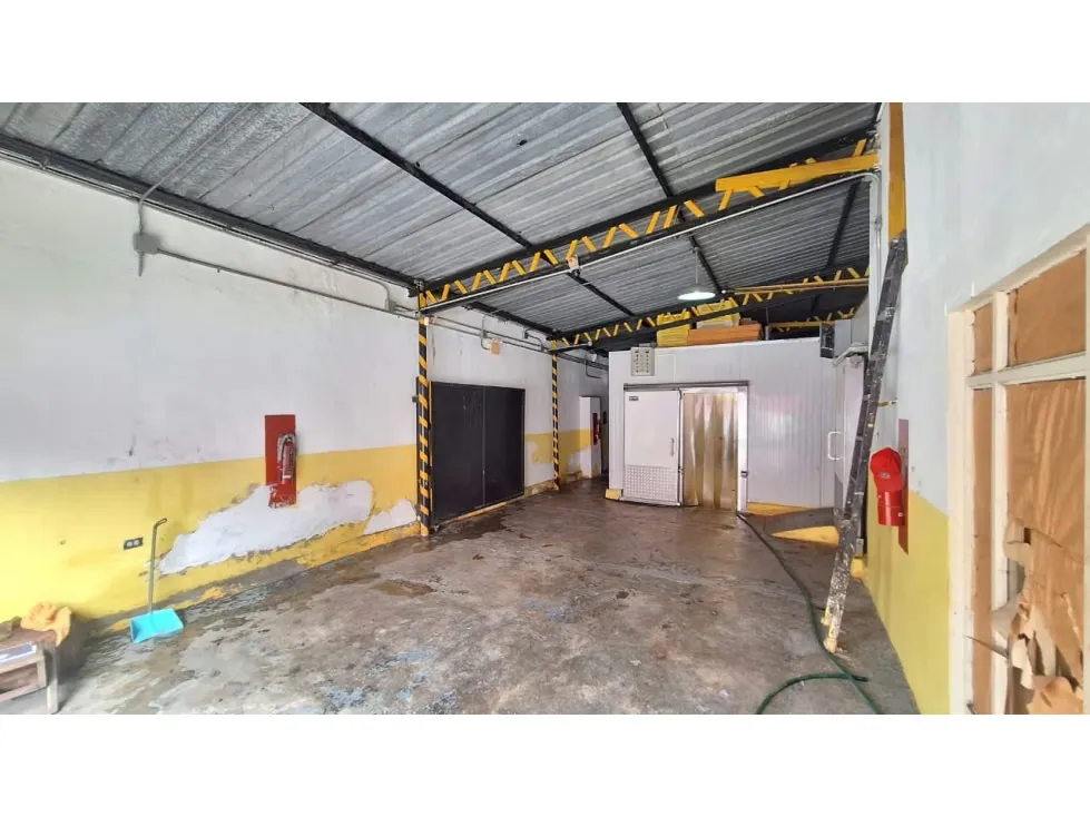 GALPON EL HATILLO EN VENTA - 2