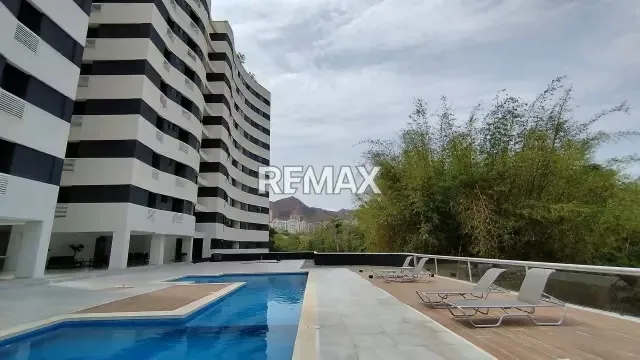 Apartamento en Venta Res Omega Planta 100% y Pozo de Agua - 18