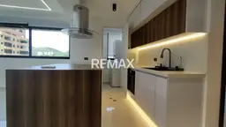 View 10