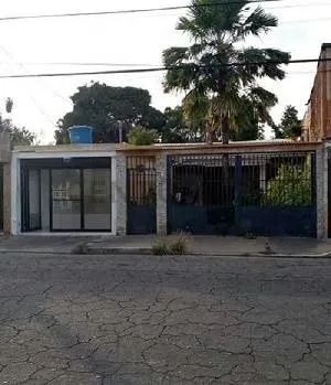 Deseas una Propiedad para invertir en zona comercial de Maracay?