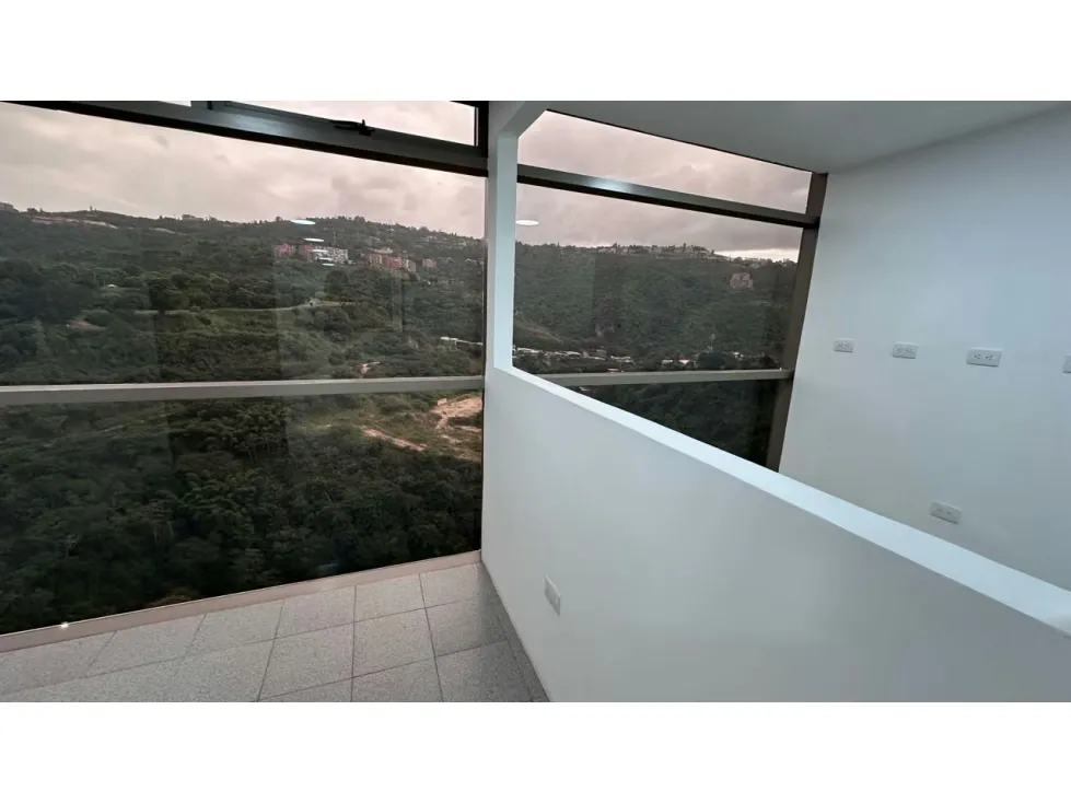 Alquilo oficina 106m2 Torre Xpress Macaracuay 3227 - 12