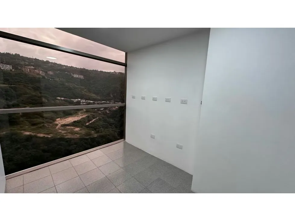 Alquilo oficina 106m2 Torre Xpress Macaracuay 3227 - 13