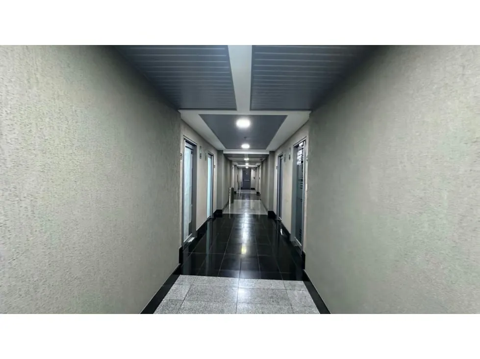 Alquilo oficina 106m2 Torre Xpress Macaracuay 3227 - 4