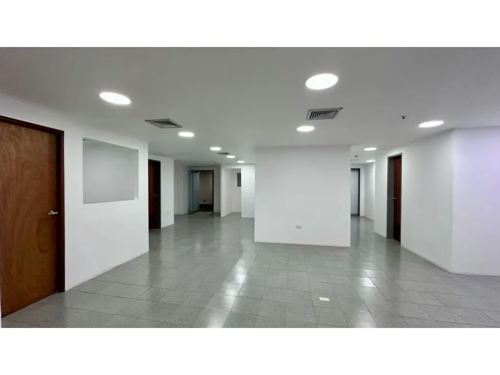 Alquilo oficina 106m2 Torre Xpress Macaracuay 3227 - 7