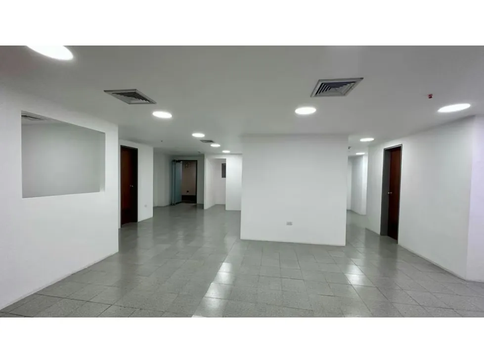 Alquilo oficina 106m2 Torre Xpress Macaracuay 3227 - 8