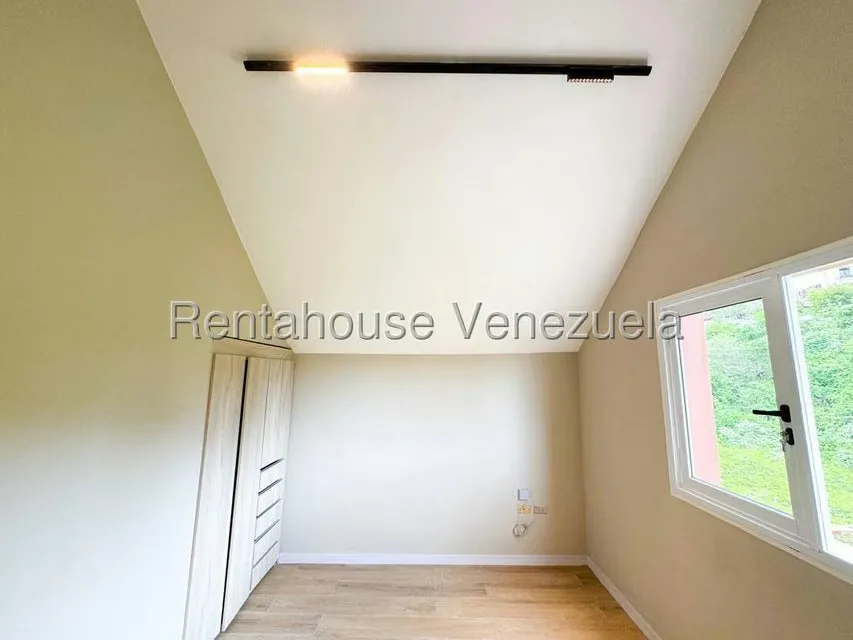 Apartamento (Penthouse) en Alquiler en La Alameda, Distrito Metropolitano - 16