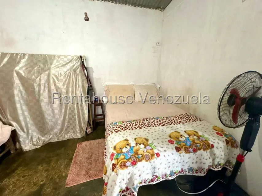 Terreno (Comercial) en Venta en Centro, Lara - 24