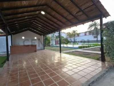 TOWNHOUSE EN COLINAS DEL PARAÍSO - 10