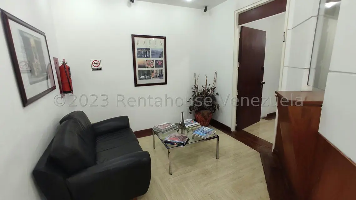 Oficina en Venta en Parroquia La Candelaria, Distrito Metropolitano - 4