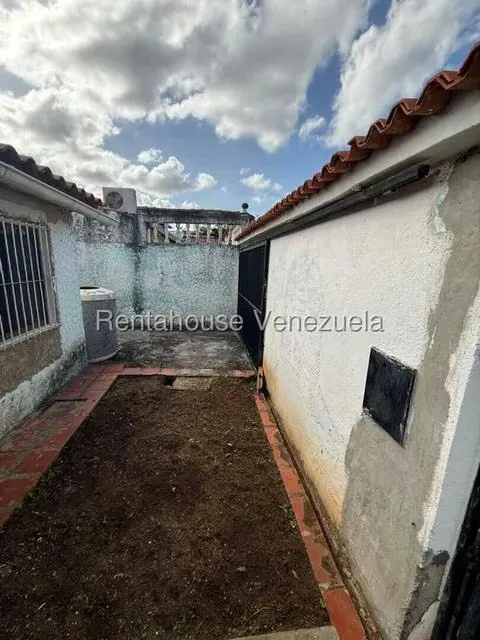 Casa (1 Nivel) en Venta en Mata Linda, Miranda - 14