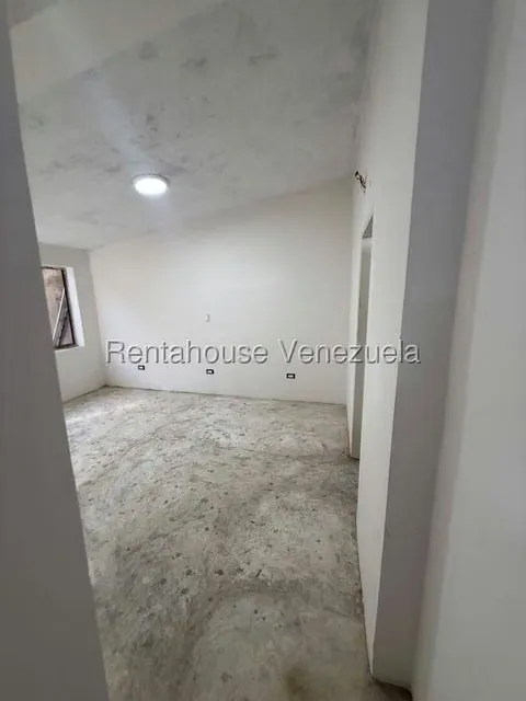 Casa (1 Nivel) en Venta en Mata Linda, Miranda - 3