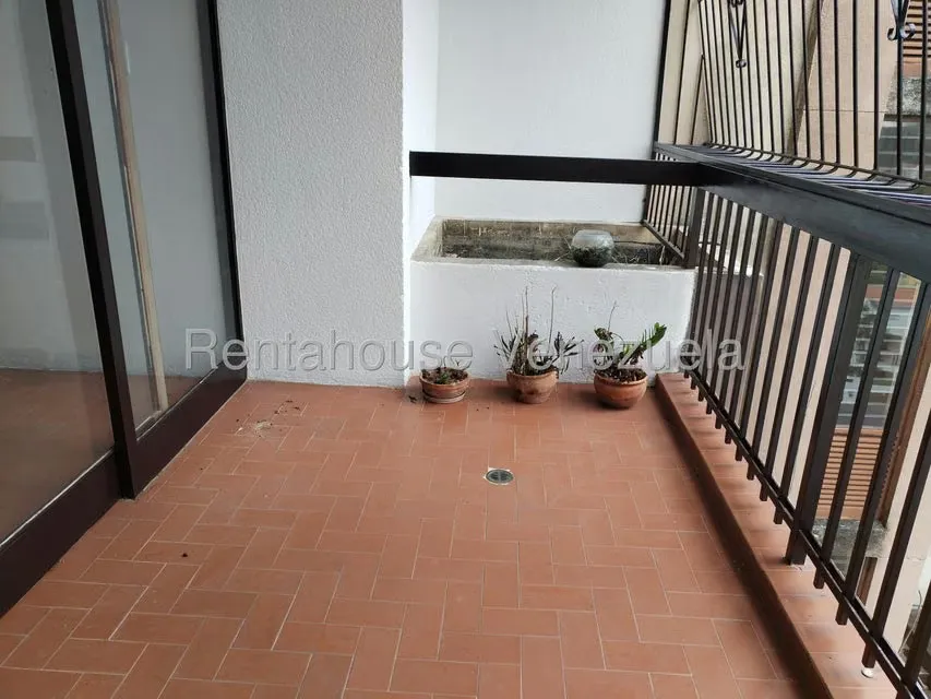 Apartamento (1 Nivel) en Venta en Trigal Centro, Carabobo - 18