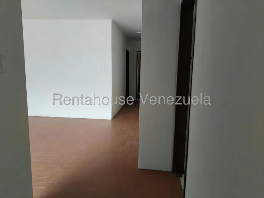 Apartamento (1 Nivel) en Venta en Trigal Centro, Carabobo - 7