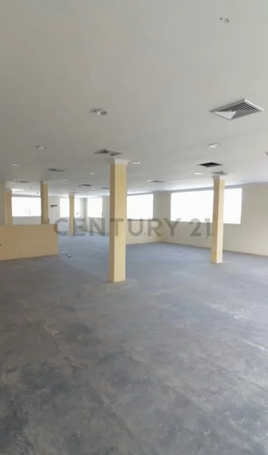 En venta edifcio comercial y residencial estructurado en tres niveles. - 11