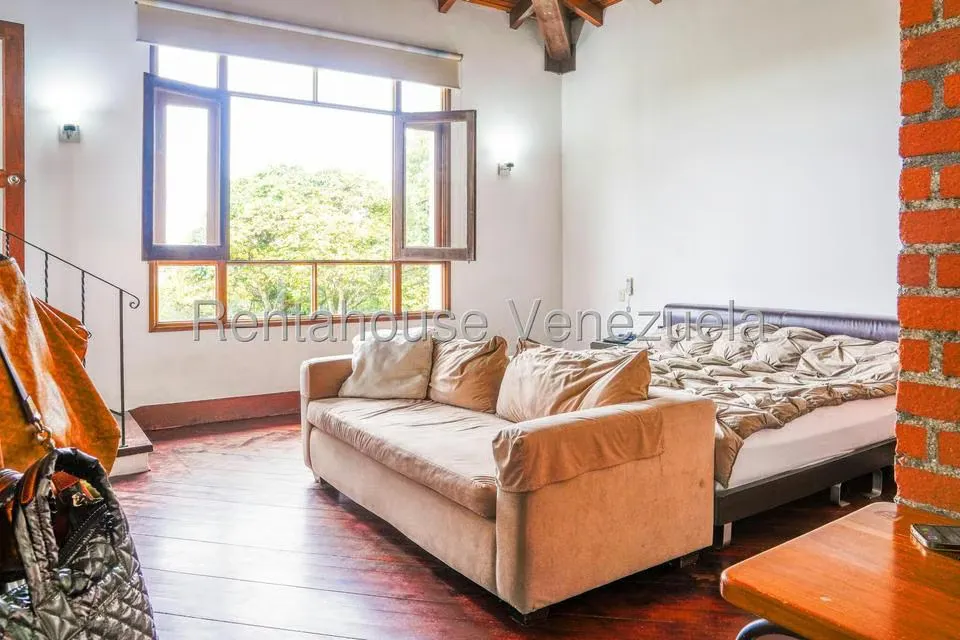 Casa (Multipes Niveles) en Venta en Oripoto, Distrito Metropolitano - 23