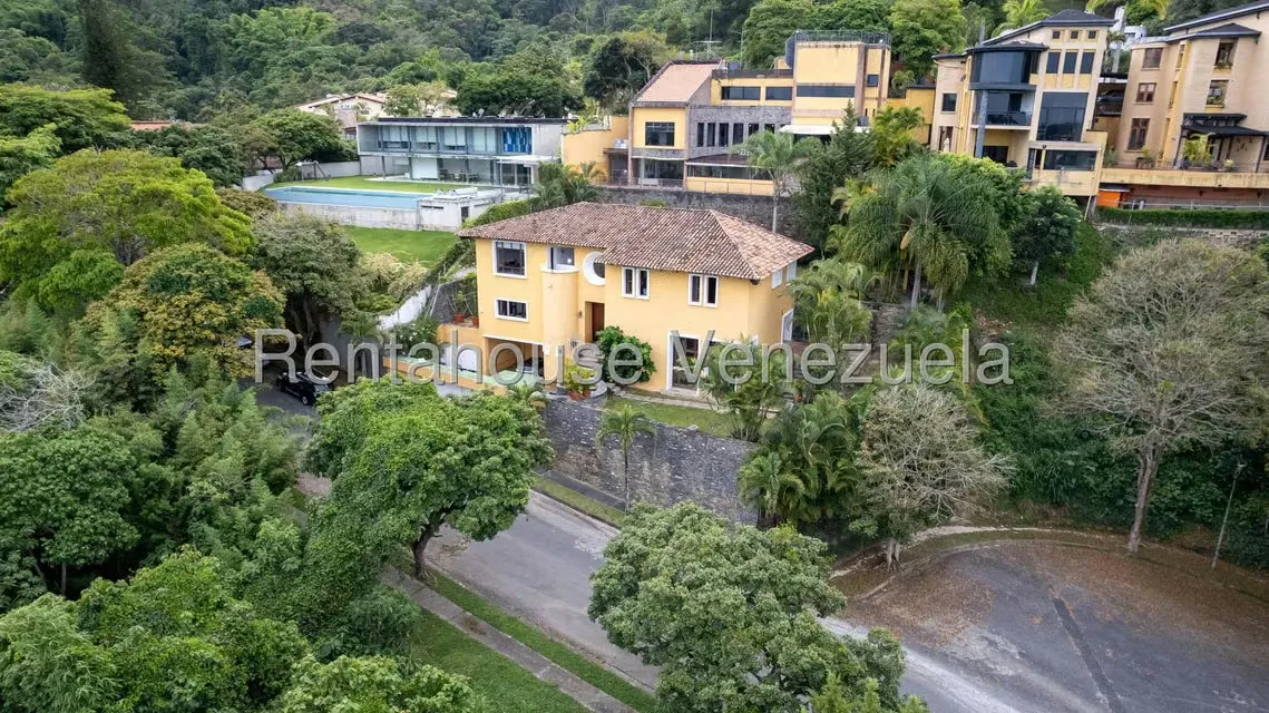 Casa (Multipes Niveles) en Venta en Oripoto, Distrito Metropolitano - 4