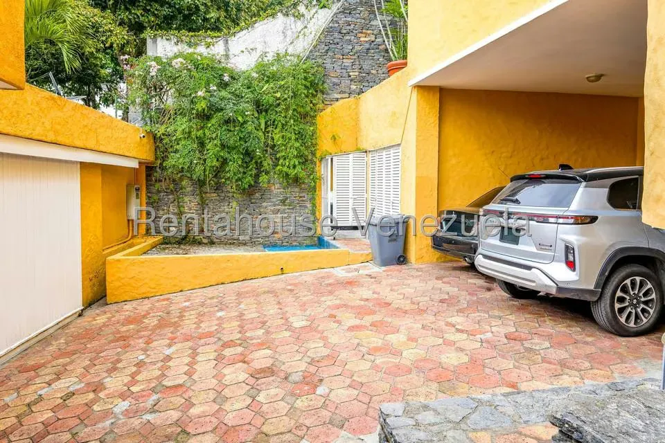 Casa (Multipes Niveles) en Venta en Oripoto, Distrito Metropolitano - 37